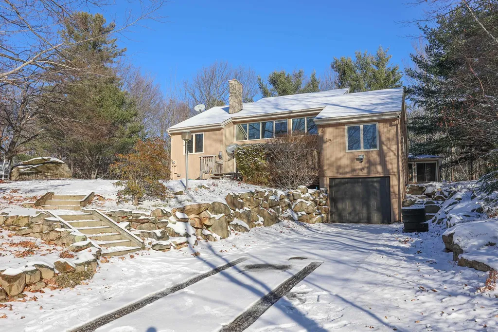 15 Bramble Lane Gilford NH 03249