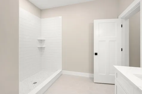 1332 Union Avenue Laconia NH 03246