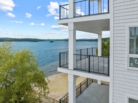 1332 Union Avenue Laconia NH 03246