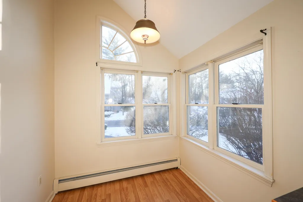 2 Wedgewood Circle Hooksett NH 03106