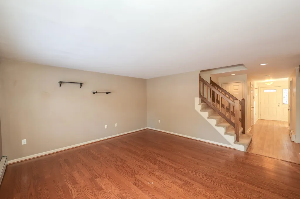 2 Wedgewood Circle Hooksett NH 03106