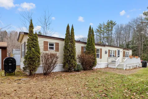 303 Old Lakeshore Road Gilford NH 03249