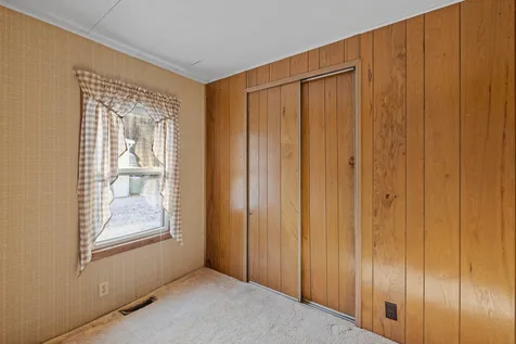 303 Old Lakeshore Road Gilford NH 03249