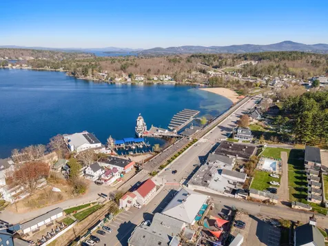 303 Old Lakeshore Road Gilford NH 03249