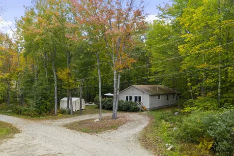 12 Goodhue Lane Moultonborough NH 03254