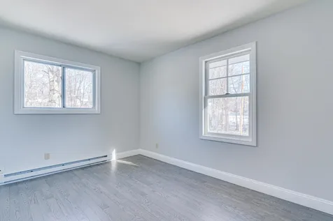 16-18 Hobart Street Exeter NH 03833