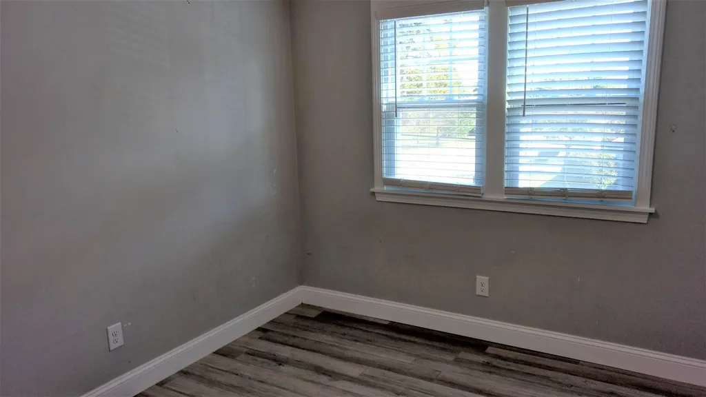 160 Ledge Street Nashua NH 03060
