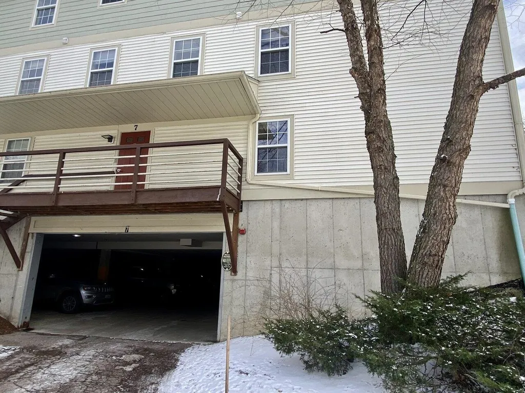 324 Hildred Drive Burlington VT 05401