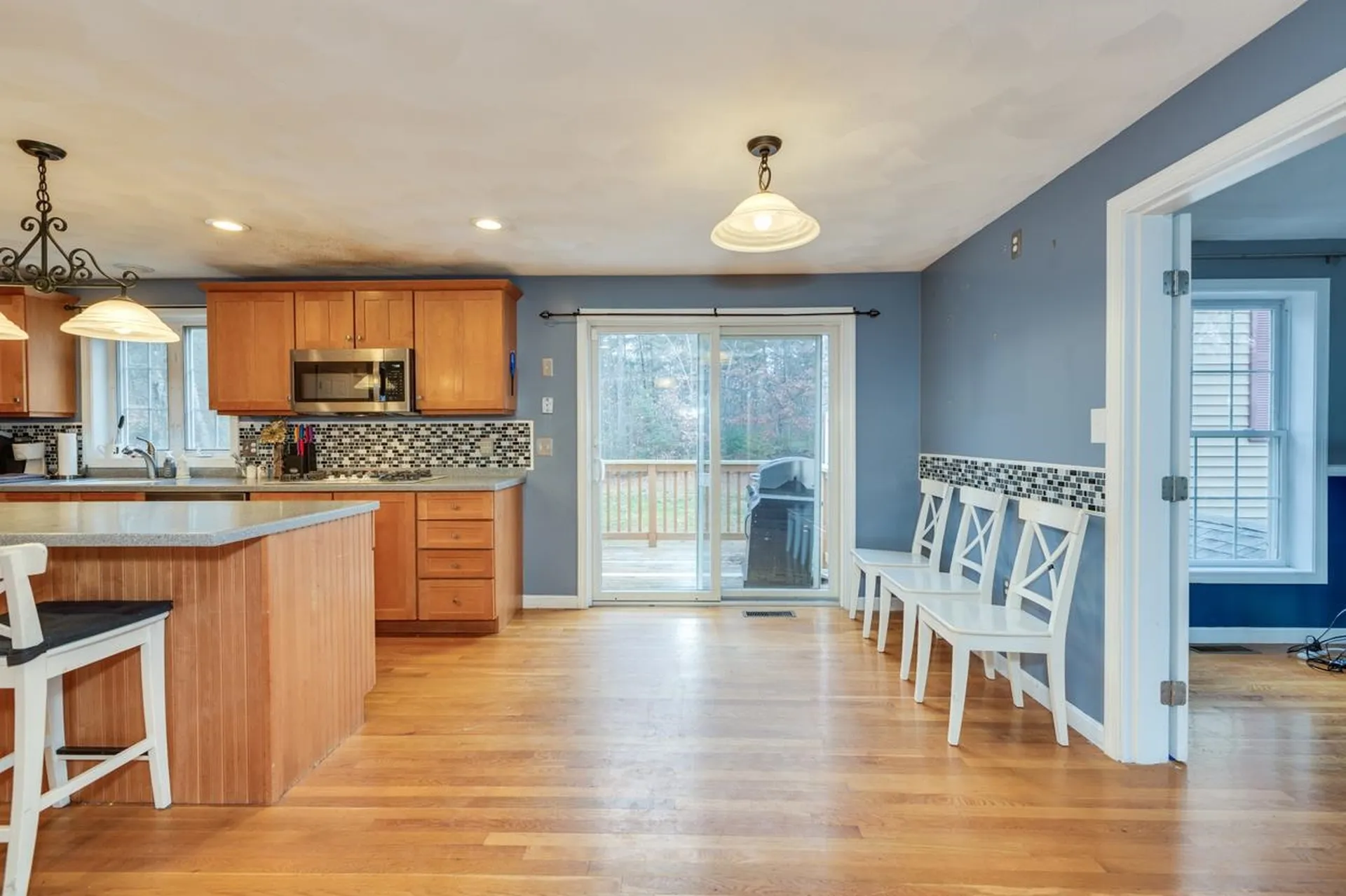 35 Sycamore Street Pelham NH 03076