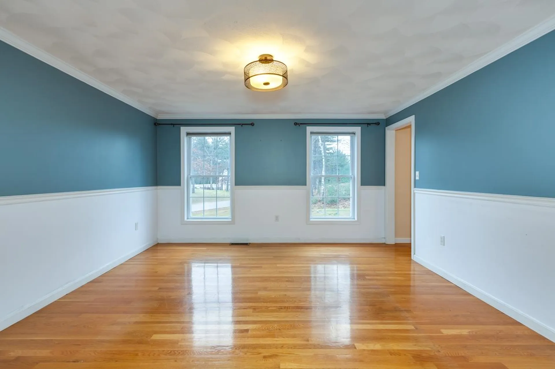 35 Sycamore Street Pelham NH 03076