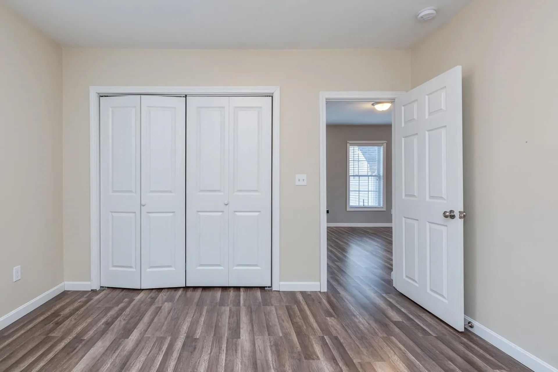 35 Sycamore Street Pelham NH 03076