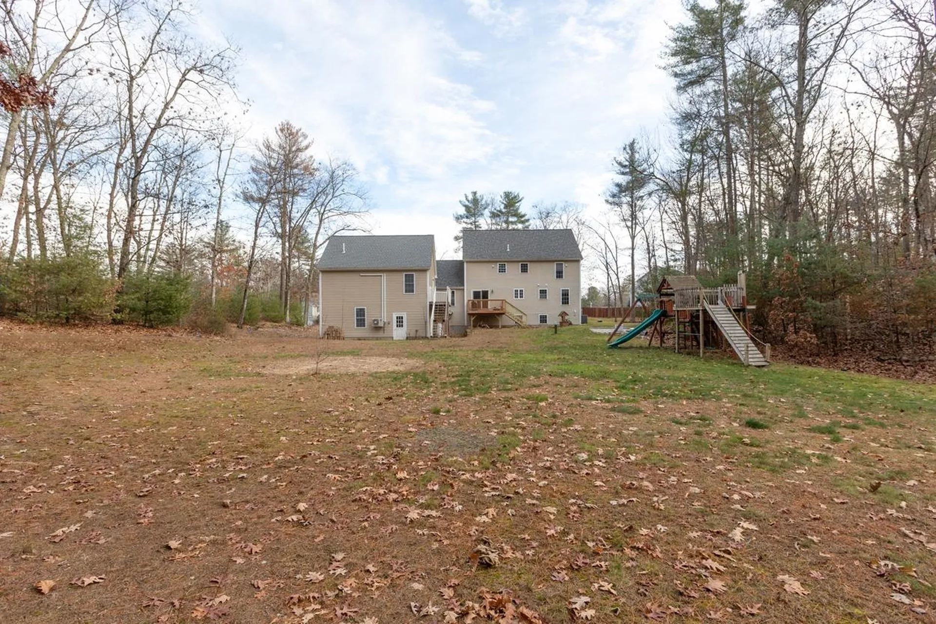 35 Sycamore Street Pelham NH 03076