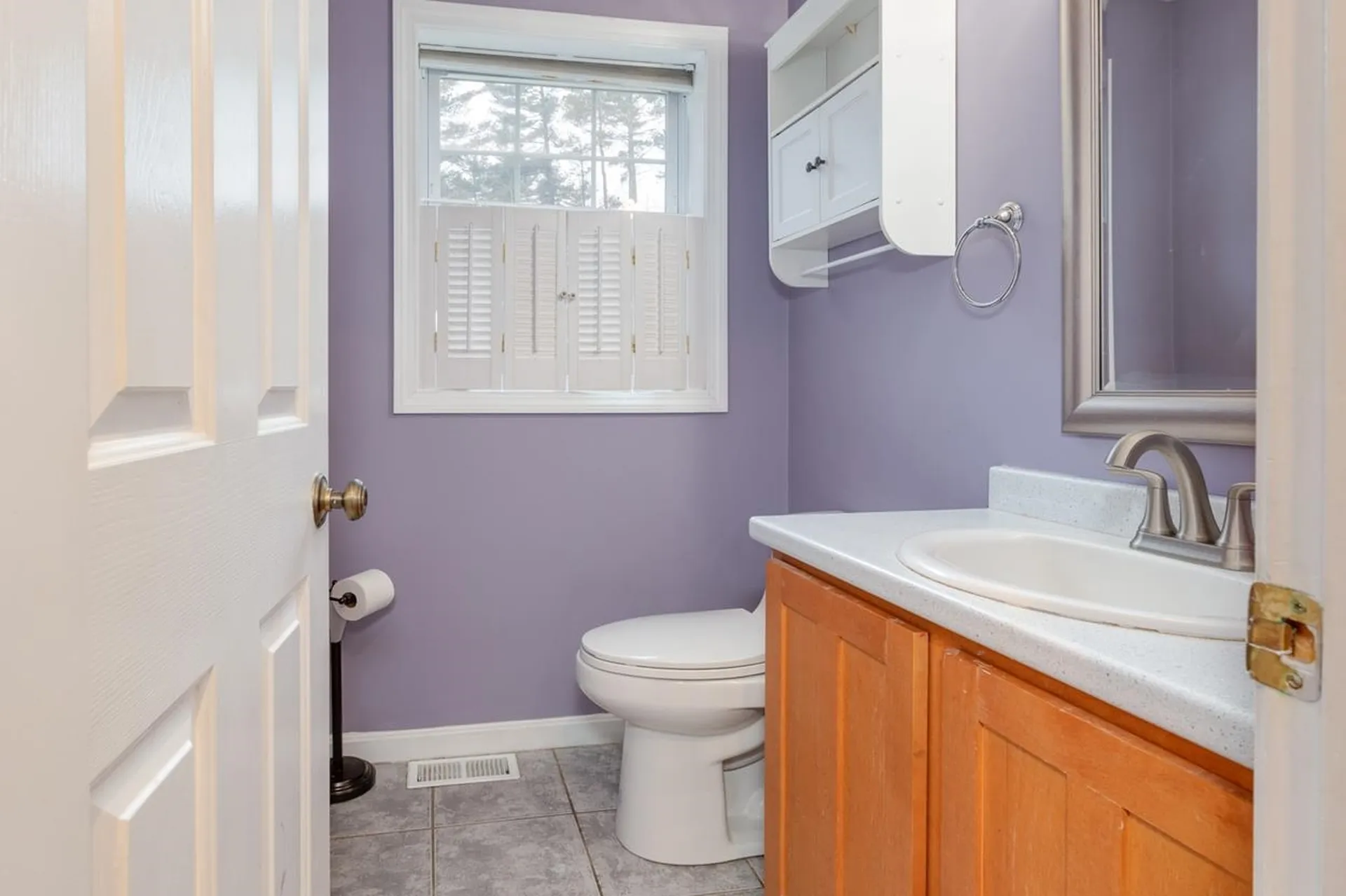 35 Sycamore Street Pelham NH 03076