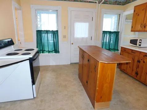31 Crescent Street Springfield VT 05156