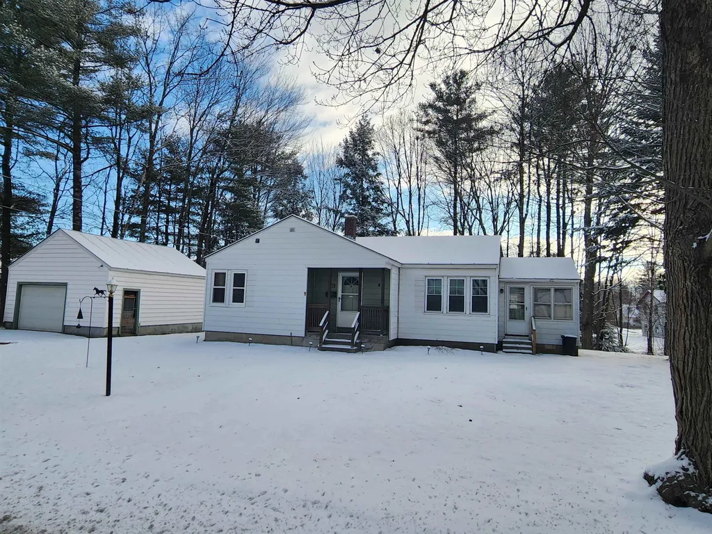 117 Airport Road Hartford VT 05001
