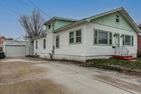 10 Cushing Avenue Nashua NH 03064