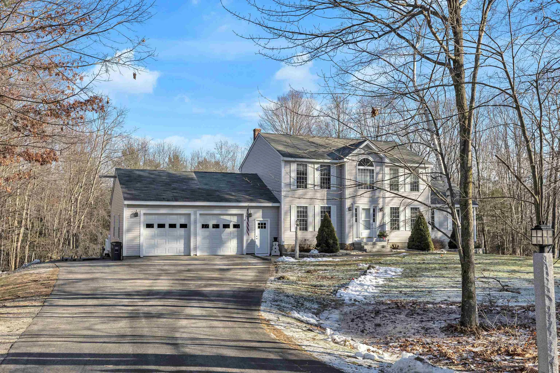 14 Laurel Road Hooksett NH 03106