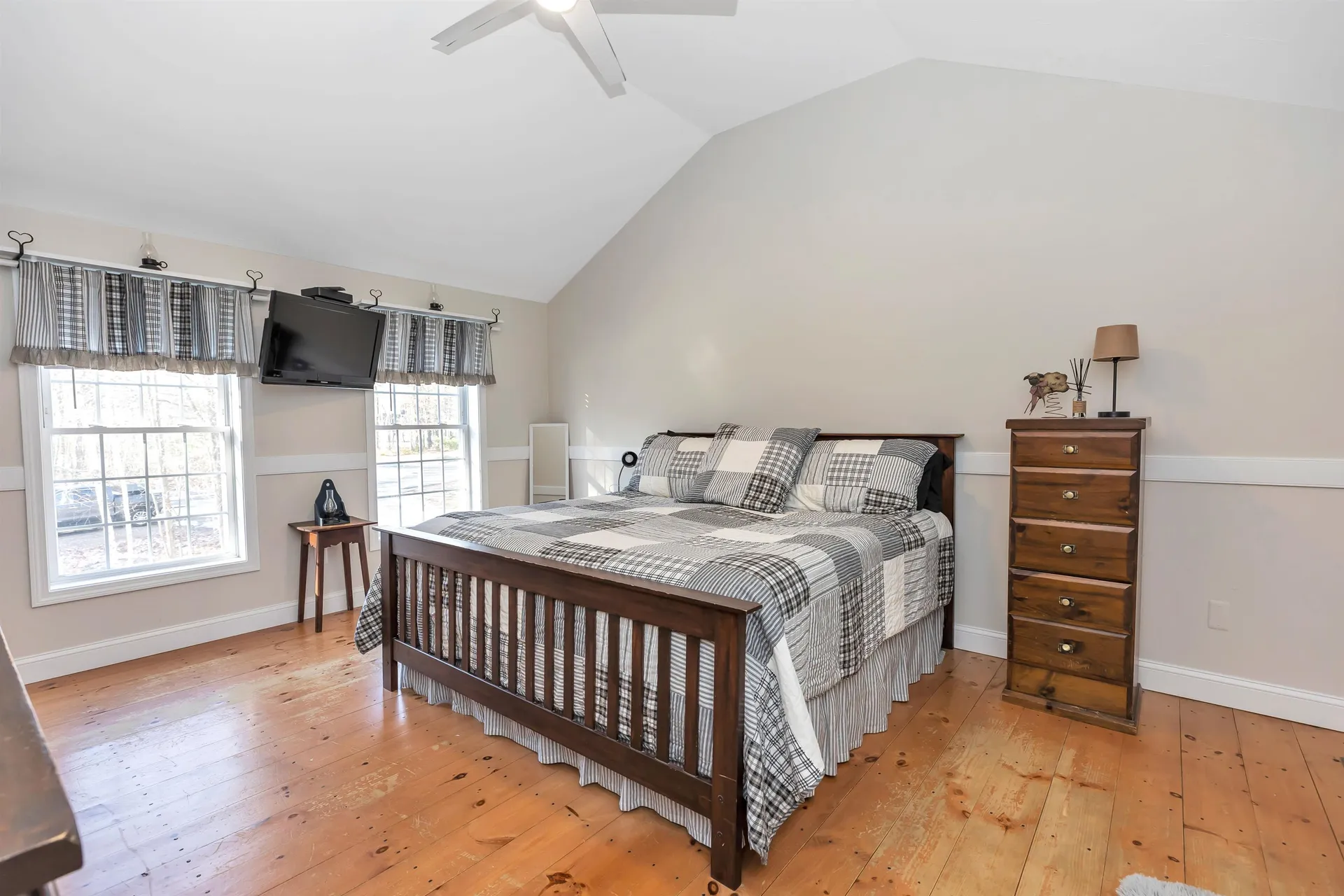 14 Laurel Road Hooksett NH 03106