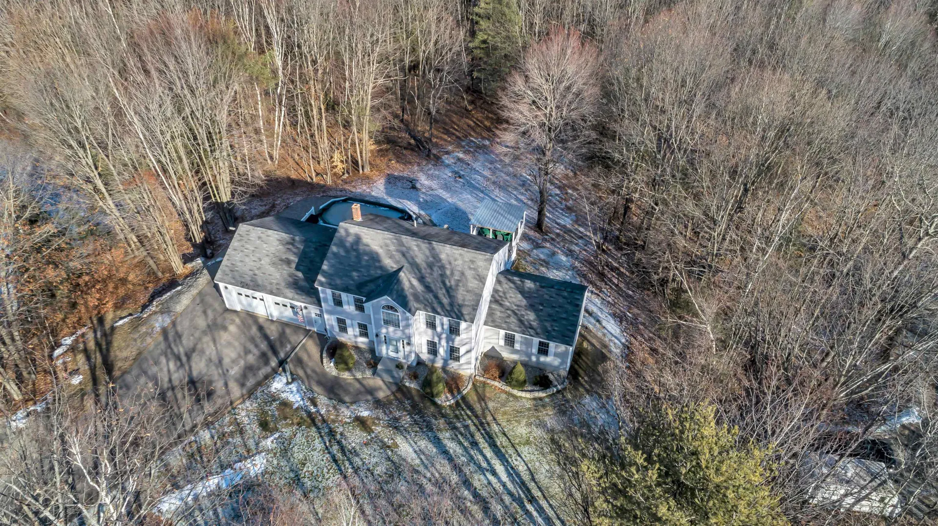 14 Laurel Road Hooksett NH 03106