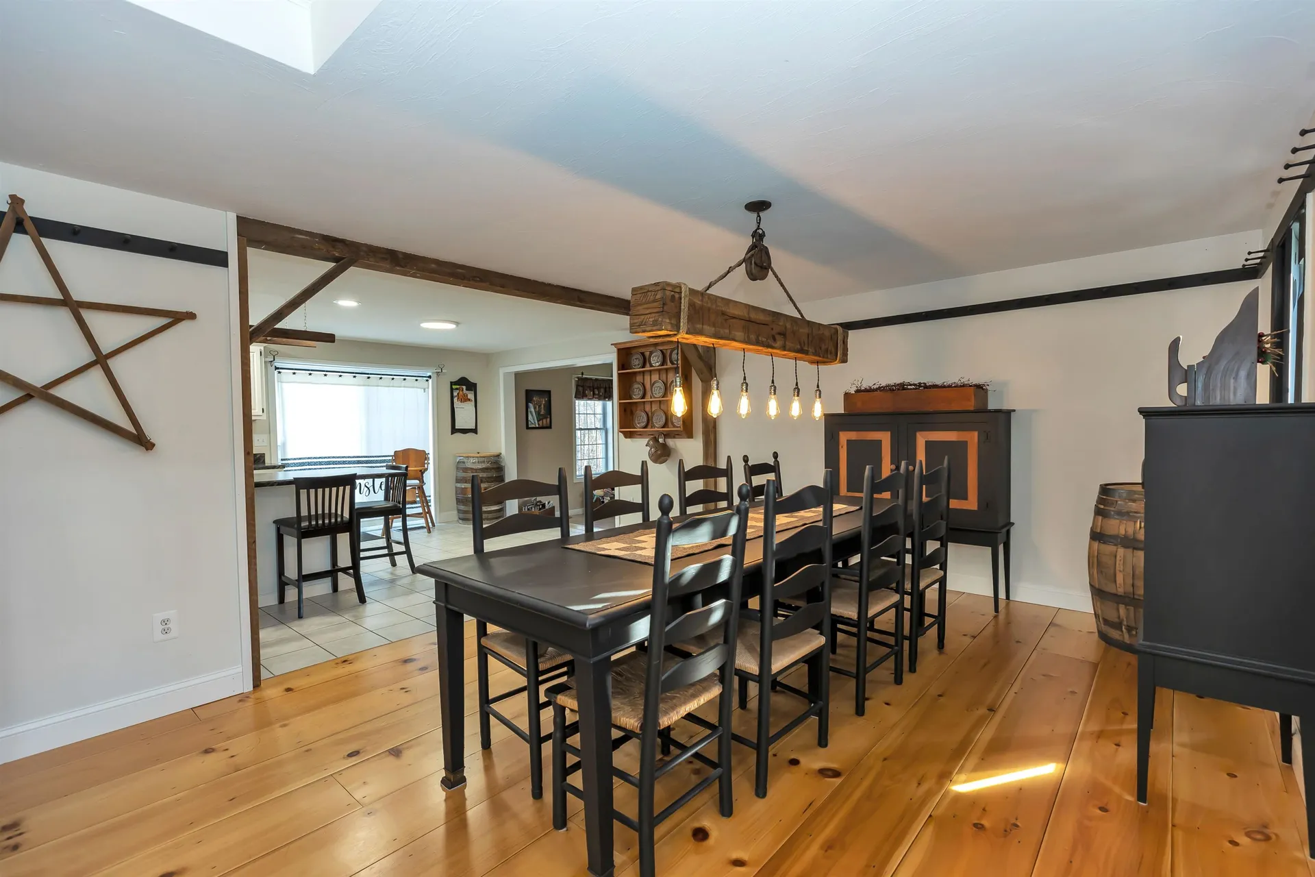 14 Laurel Road Hooksett NH 03106