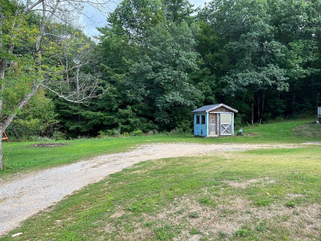 148 Stage Road Gilmanton NH 03837