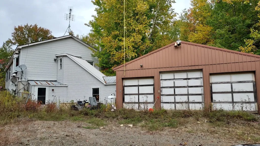 122 Old Chesterfield Road Chesterfield NH 03462