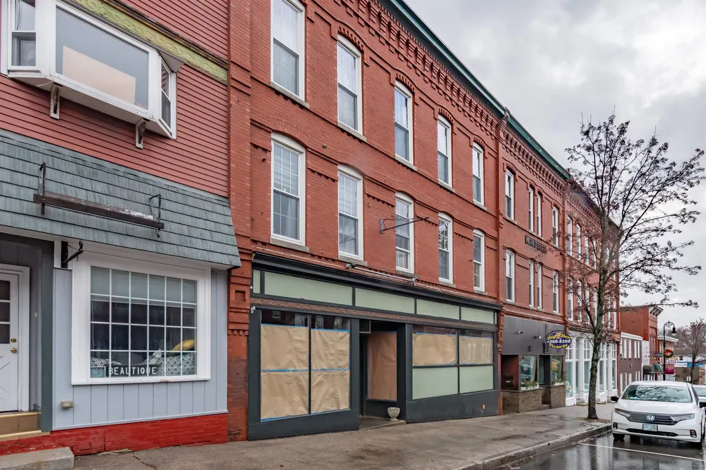141 Main Street Pembroke NH 03275