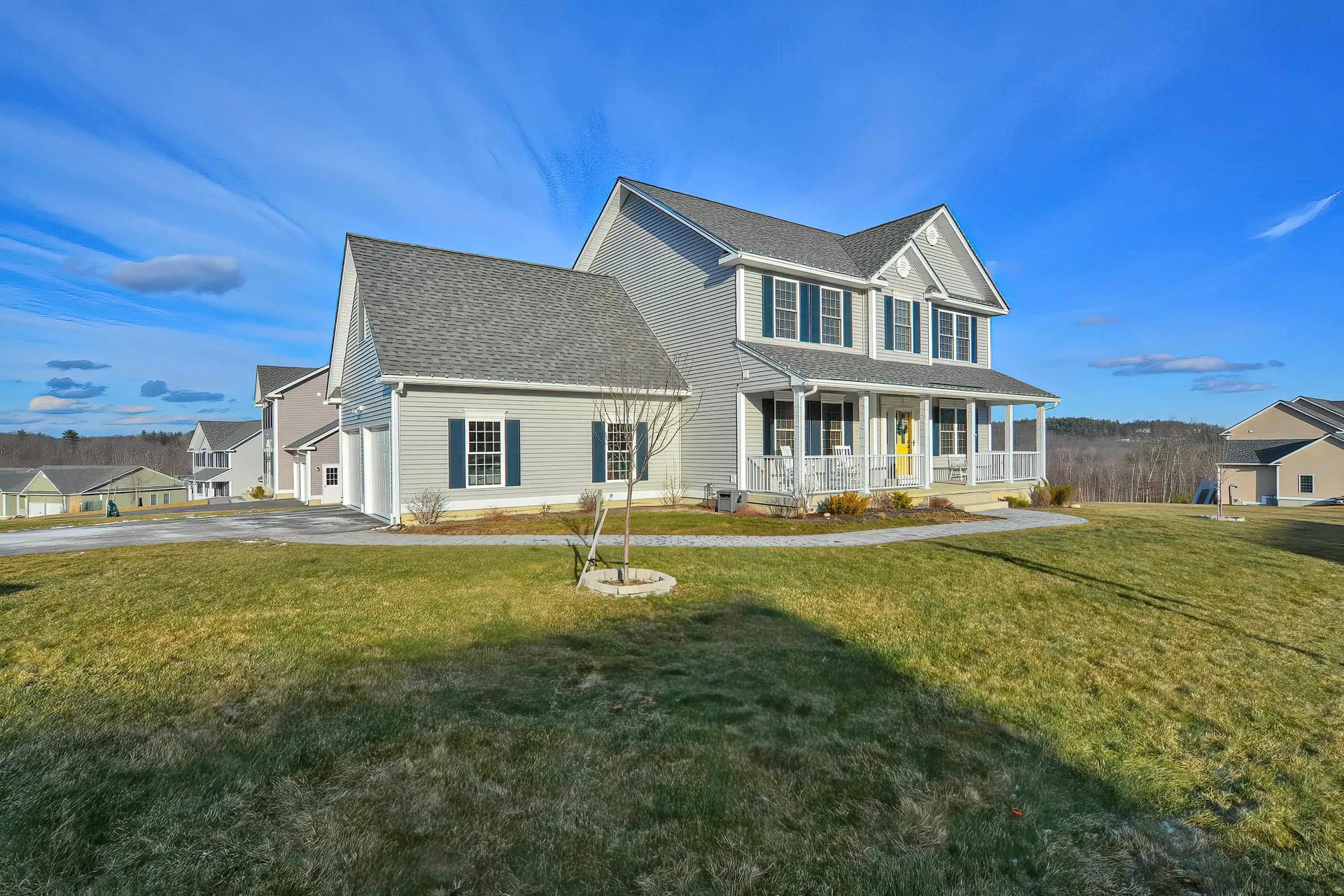 2 Sophie Circle Hooksett NH 03106