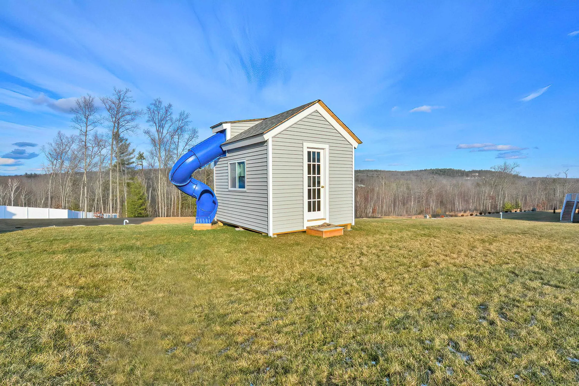 2 Sophie Circle Hooksett NH 03106