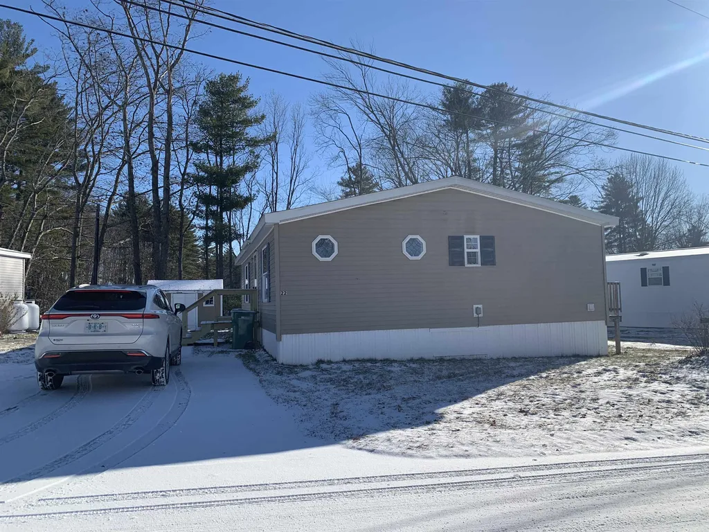 22 Riverview Drive Rochester NH 03867