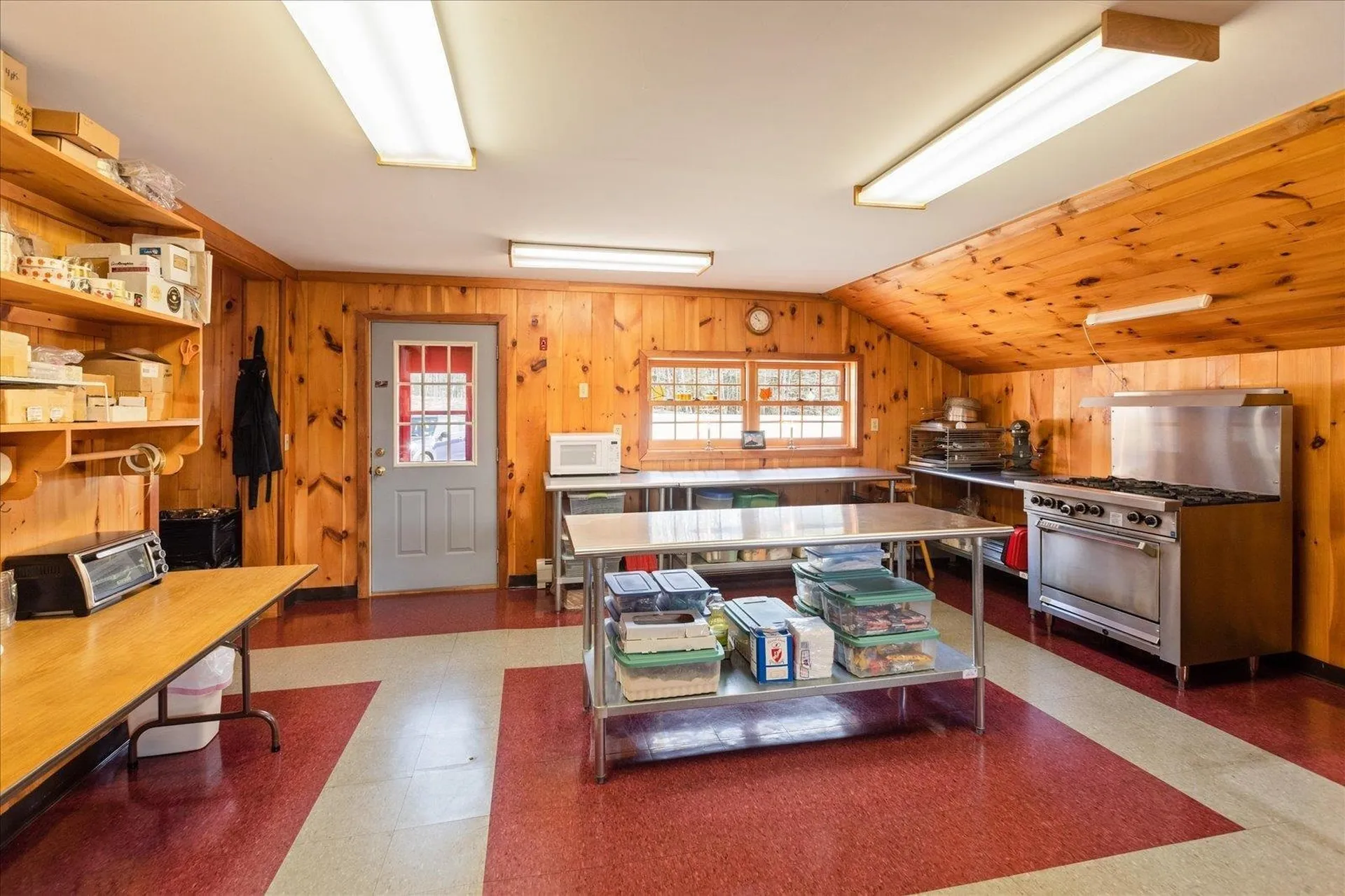 1596 Main Street Dublin NH 03444