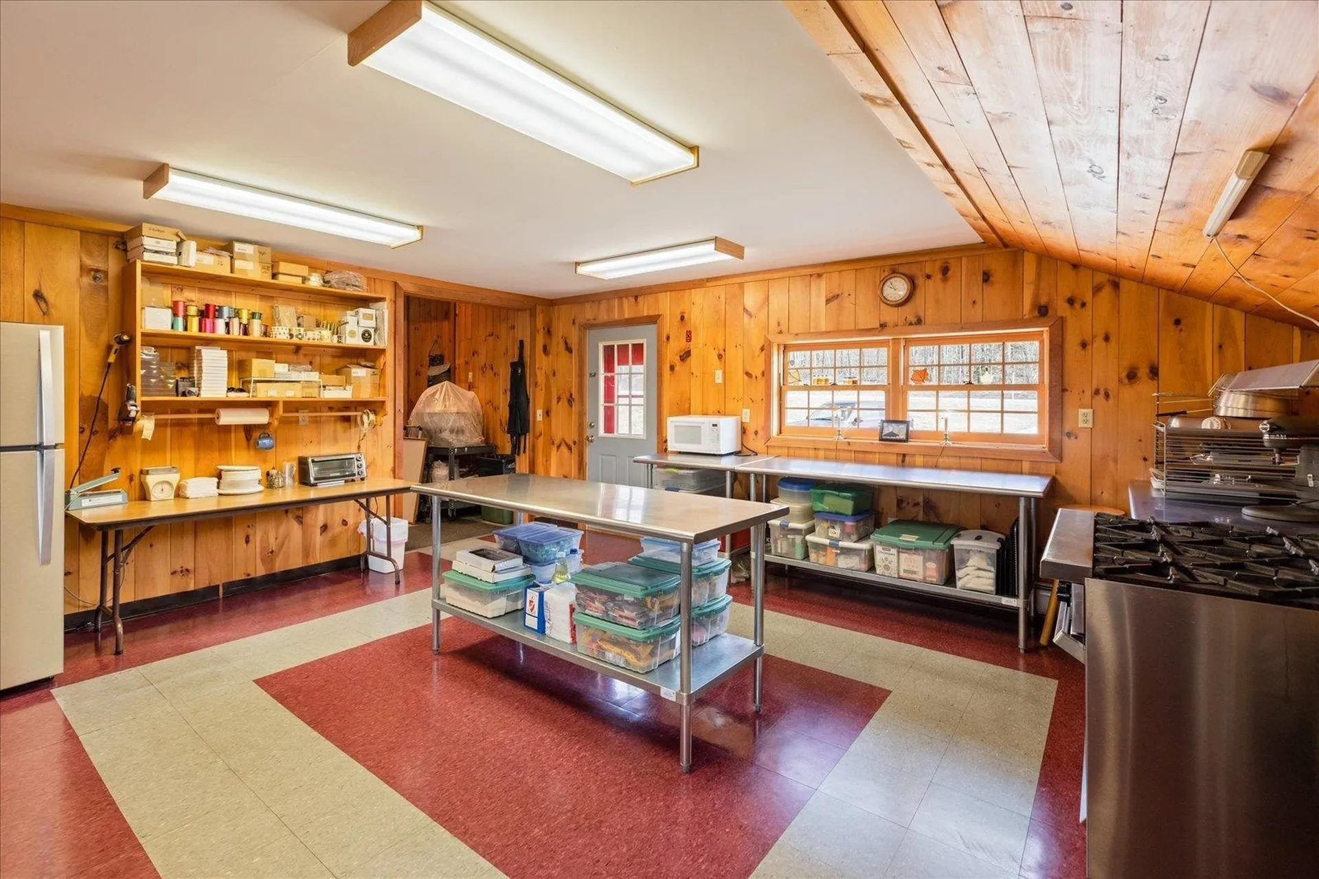 1596 Main Street Dublin NH 03444
