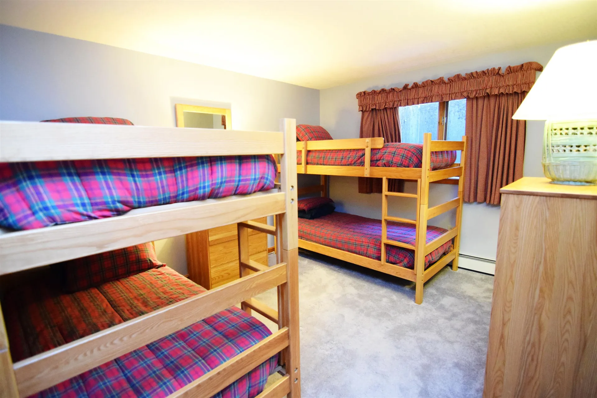 17 Pinehills Lane Lincoln NH 03251