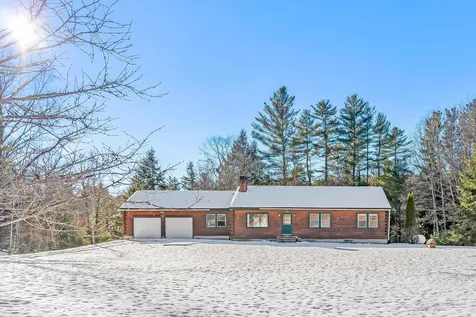 97 Dustin Road Webster NH 03303