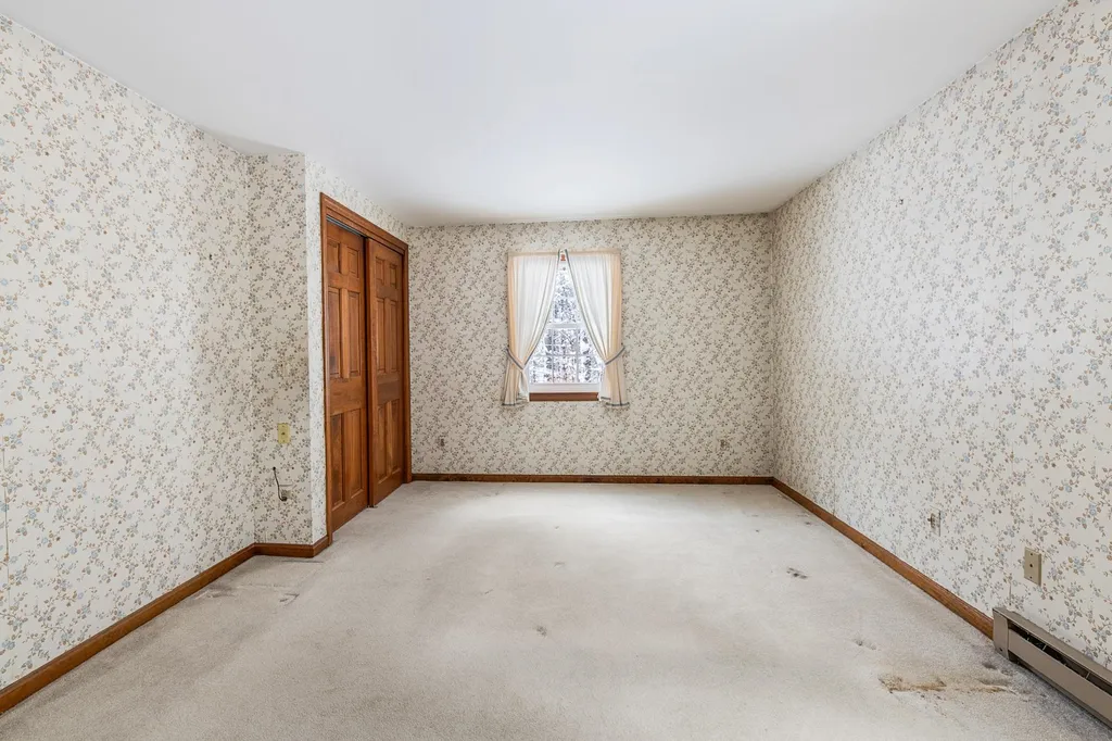 195 Pine Hill Road New London NH 03257