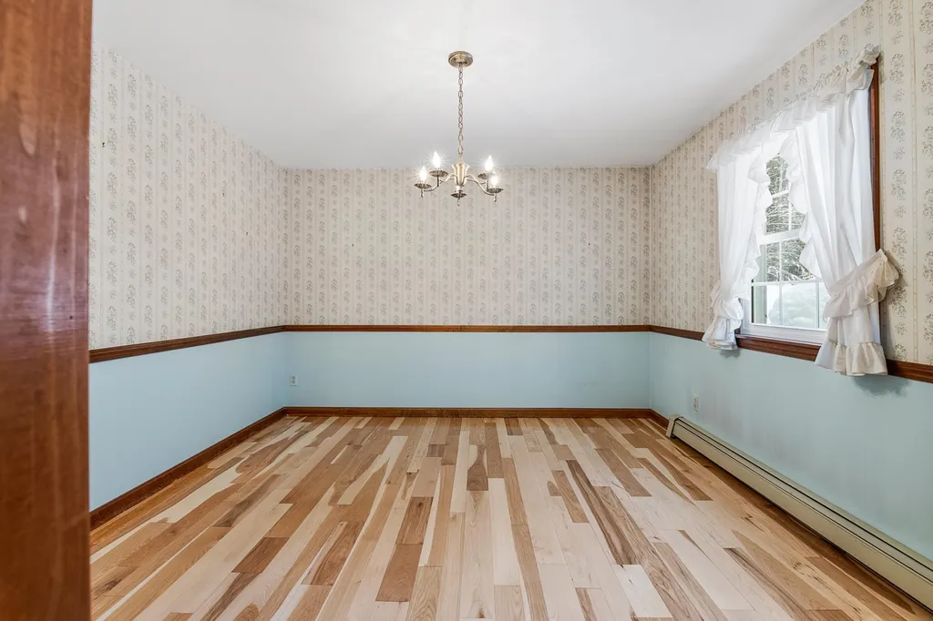 195 Pine Hill Road New London NH 03257