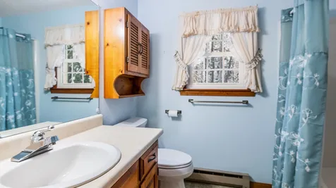 195 Pine Hill Road New London NH 03257