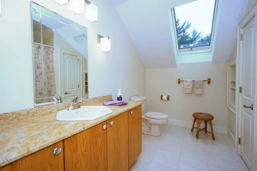 27 Putney Road Dunbarton NH 03046