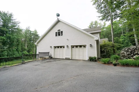 27 Putney Road Dunbarton NH 03046