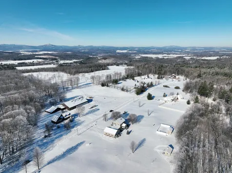 166 Foxwood Lane Derby VT 05829