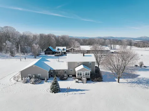 166 Foxwood Lane Derby VT 05829