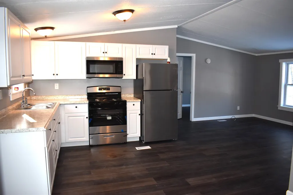 44 Hall Road Hillsborough NH 03244