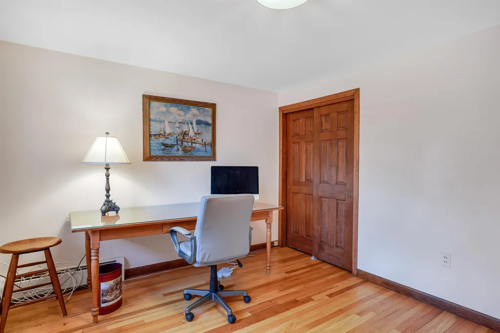 5 Deerhaven Drive Nashua NH 03064