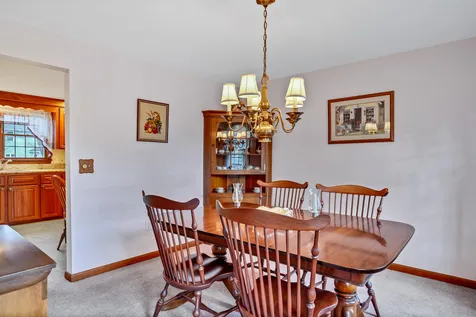5 Deerhaven Drive Nashua NH 03064