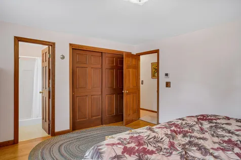 5 Deerhaven Drive Nashua NH 03064