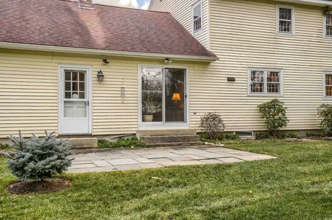 5 Deerhaven Drive Nashua NH 03064