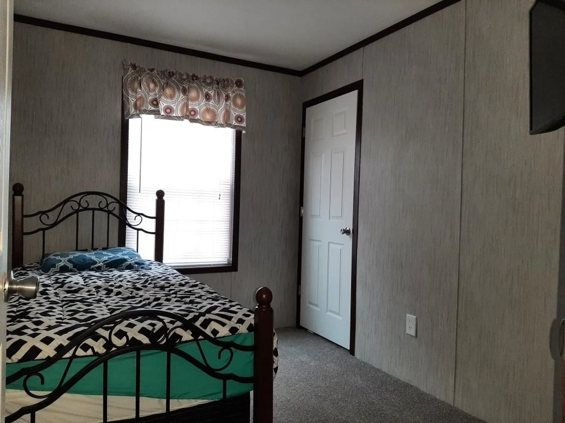 1104 Halls Stream Road Pittsburg NH 03592