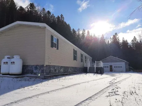1104 Halls Stream Road Pittsburg NH 03592