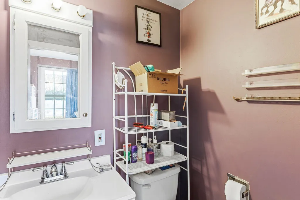 14 Province Road Barrington NH 03825
