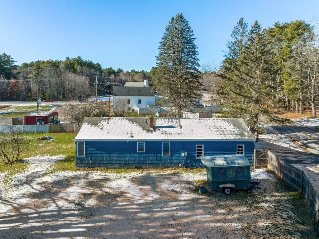 14 Province Road Barrington NH 03825